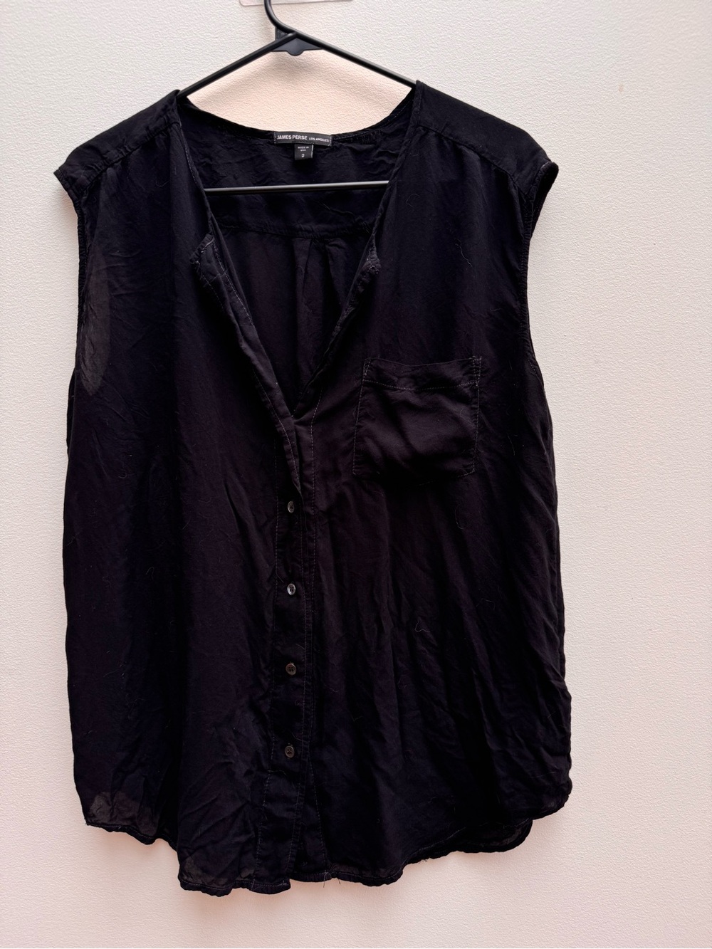 James Perse Black Sleeveless Button-Down Pocket Top
